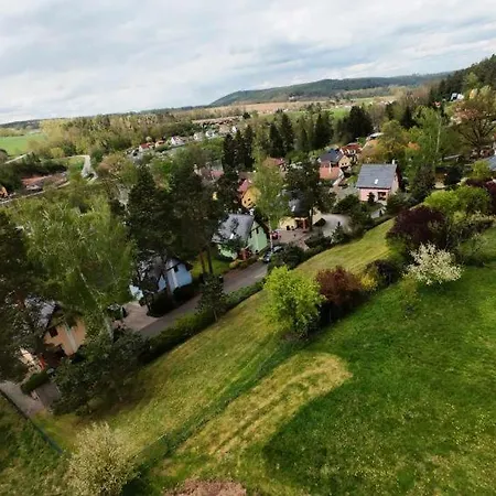 Kolodeje-zeleny Dum Сasa de vacaciones *