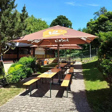 Kolodeje-zeleny Dum Holiday home *