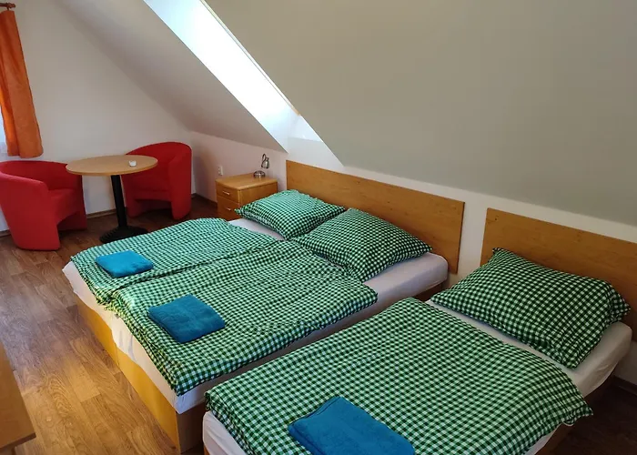 Kolodeje-zeleny Dum Dom wakacyjny